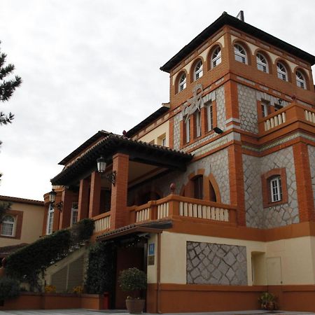 Gran Hostal El Chiscon كولمينار فيجو المظهر الخارجي الصورة
