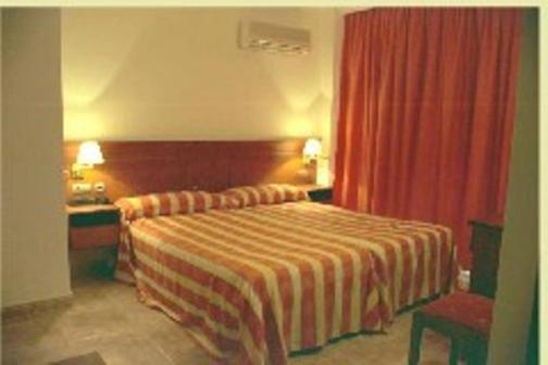 Gran Hostal El Chiscon كولمينار فيجو الغرفة الصورة